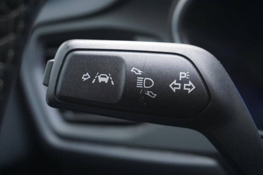 Ford FOCUS Wagon 1.0 125PKEcoB.Hybrid Titanium X Business/Trekhaak/ Parkeerpakket/Digi Dashboard.