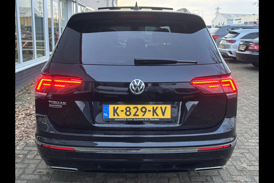 Volkswagen Tiguan Allspace 1.5 TSI Highline Business R 7p. | Pano | Elektrische Trekhaak | Memory Stoelen | Leer