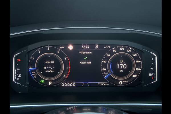 Volkswagen Tiguan Allspace 1.5 TSI Highline Business R 7p. | Pano | Elektrische Trekhaak | Memory Stoelen | Leer