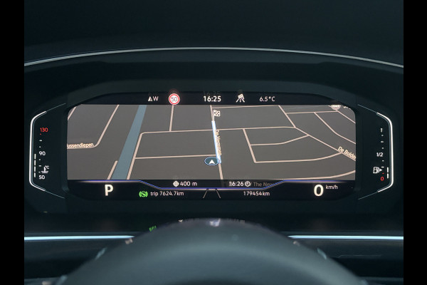 Volkswagen Tiguan Allspace 1.5 TSI Highline Business R 7p. | Pano | Elektrische Trekhaak | Memory Stoelen | Leer