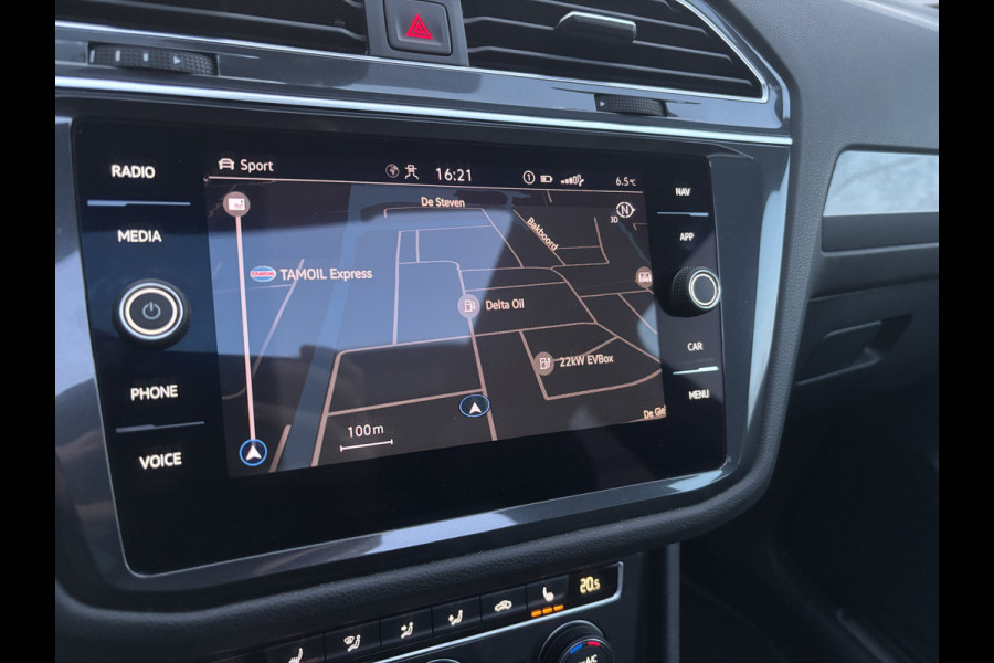 Volkswagen Tiguan Allspace 1.5 TSI Highline Business R 7p. | Pano | Elektrische Trekhaak | Memory Stoelen | Leer