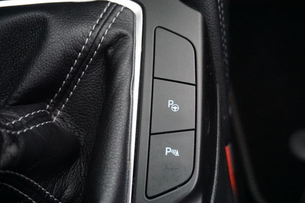 Ford FOCUS Wagon 1.0 125PKEcoB.Hybrid Titanium X Business/Trekhaak/ Parkeerpakket/Digi Dashboard.