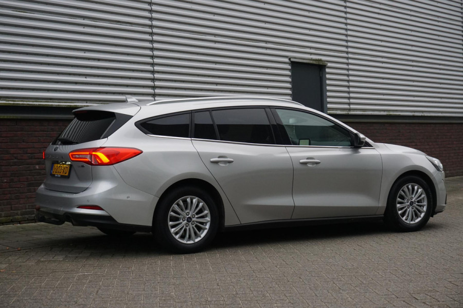 Ford FOCUS Wagon 1.0 125PKEcoB.Hybrid Titanium X Business/Trekhaak/ Parkeerpakket/Digi Dashboard.