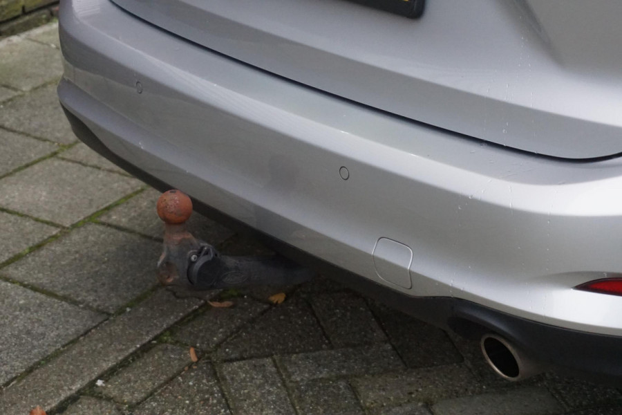 Ford FOCUS Wagon 1.0 125PKEcoB.Hybrid Titanium X Business/Trekhaak/ Parkeerpakket/Digi Dashboard.