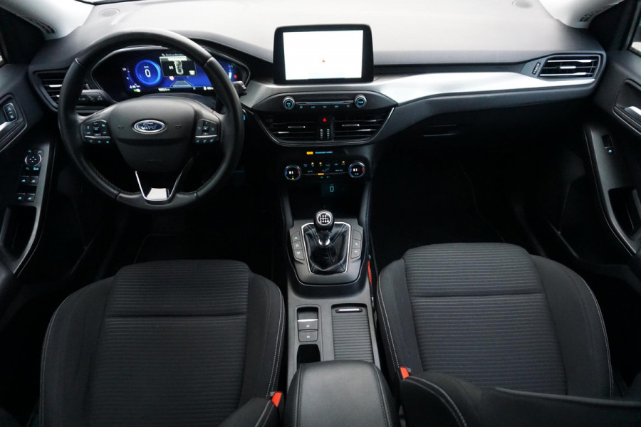 Ford FOCUS Wagon 1.0 125PKEcoB.Hybrid Titanium X Business/Trekhaak/ Parkeerpakket/Digi Dashboard.