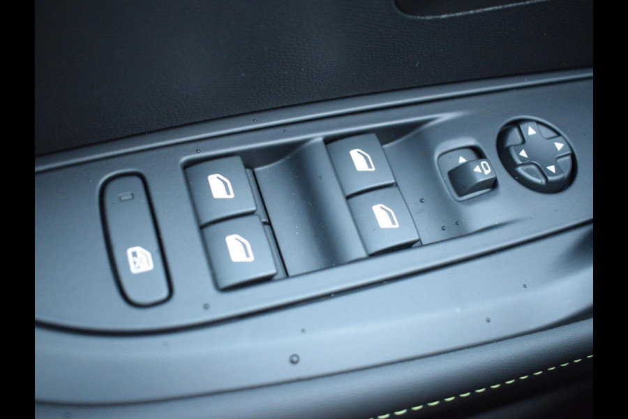 Peugeot 208 1.2 Hybrid 110 e-DCS6 GT