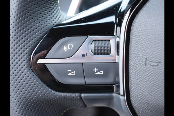 Peugeot 208 1.2 Hybrid 110 e-DCS6 GT