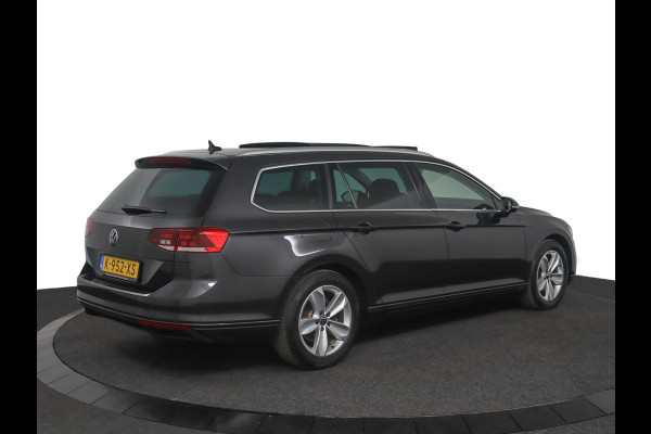 Volkswagen Passat Variant 1.5 TSI Business|Pano|Stoelverwarming|Keyless