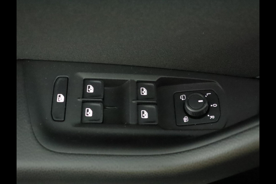 Volkswagen Passat Variant 1.5 TSI Business|Pano|Stoelverwarming|Keyless