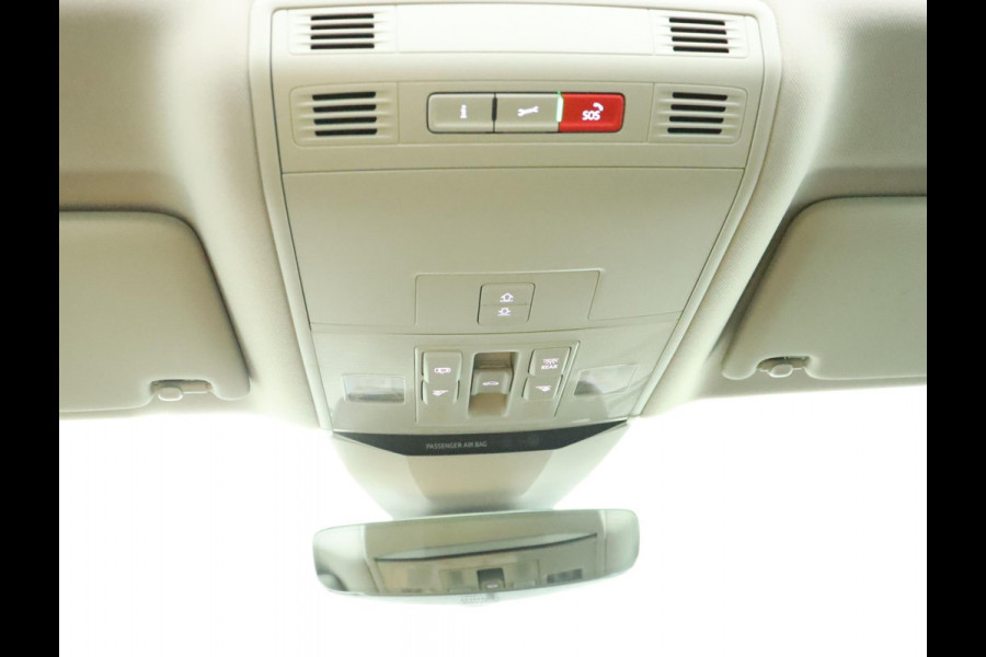 Volkswagen Passat Variant 1.5 TSI Business|Pano|Stoelverwarming|Keyless