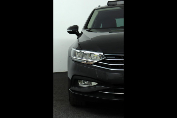 Volkswagen Passat Variant 1.5 TSI Business|Pano|Stoelverwarming|Keyless
