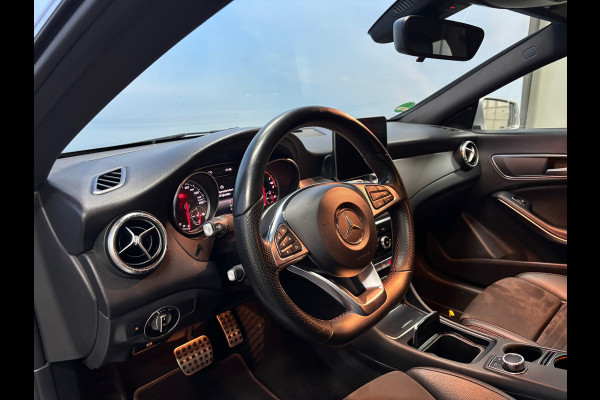 Mercedes-Benz CLA-Klasse 180 Business Solution AMG Upgrade Edition Navi | Camera | Cruise | PDC