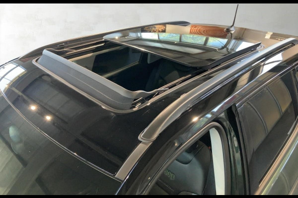 Jeep Compass 4xe 240 Plug-in Hybrid Electric North Star Leder/stof zwart, Panorama schuif/kanteldak, ACC, winterpakket Wordt verwacht, Voorbeeldfoto's