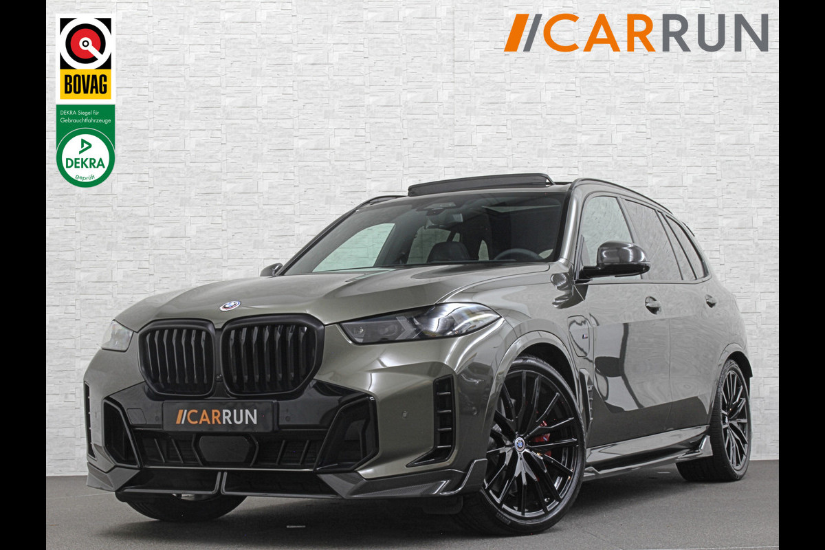 BMW X5 50e M-Pro Performance | M-Seats | M-Uitlaat | 360 Camera | ACC | Carbon | Indiv. Leder | Head-Up | Harman-Kardon | Keyless-Entry | 22'' | Trekhaak | Stoelventilatie | Iconic-Glow | M-Gordels | Zonwering | Stoelverwarming V+A | Rij-Assistent Pro |  Memory | Glaspook | Beker-Clima | Carplay | Draadloos Laden |