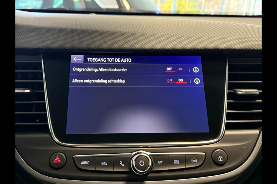 Opel Crossland 1.2 Turbo Elegance | Rijlaar | Navi | Camera | Park pilot |