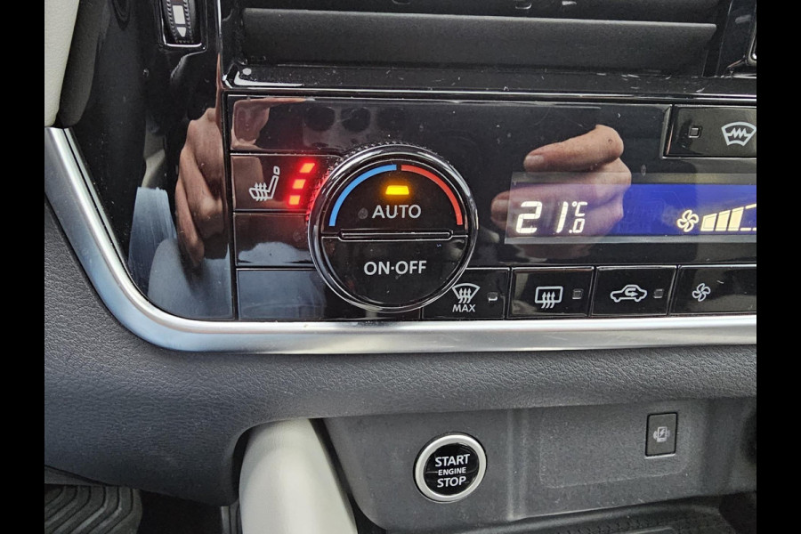 Nissan QASHQAI 1.3 MHEV Xtronic N-Connecta Led, Pano, Deels leder