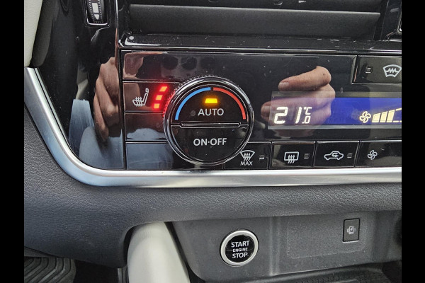 Nissan QASHQAI 1.3 MHEV Xtronic N-Connecta Led, Pano, Deels leder