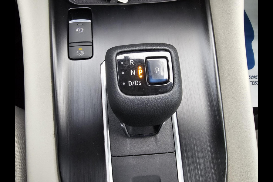 Nissan QASHQAI 1.3 MHEV Xtronic N-Connecta Led, Pano, Deels leder