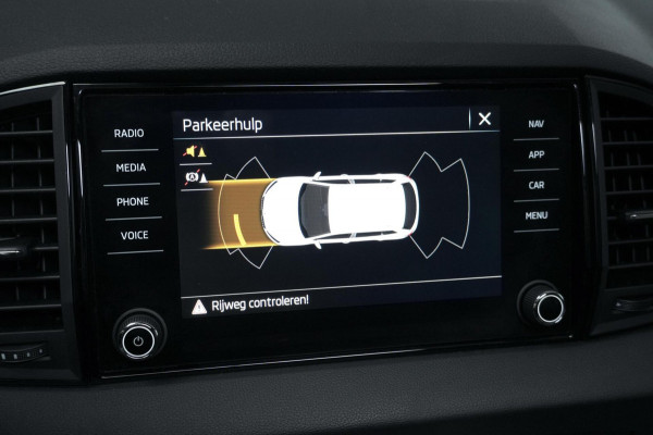Škoda Karoq 1.5 TSI ACT Sportline Automaat | Pano-dak | CarPlay | Virtual | Acc | Stoelverwarming V+A | Led | Pdc | Keyless |