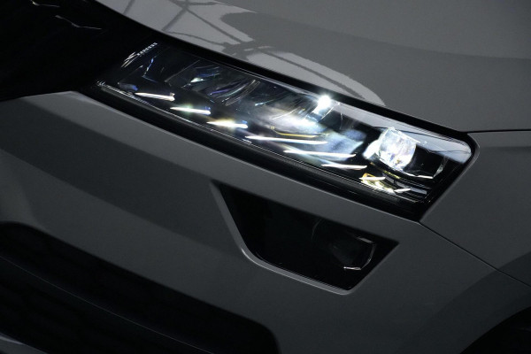 Škoda Karoq 1.5 TSI ACT Sportline Automaat | Pano-dak | CarPlay | Virtual | Acc | Stoelverwarming V+A | Led | Pdc | Keyless |