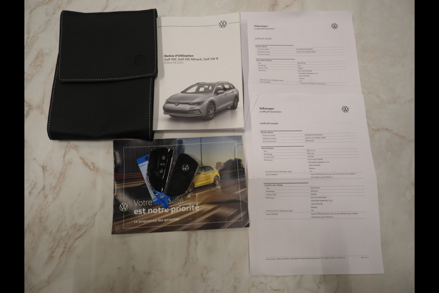 Volkswagen Golf Variant 1.0 TSI | Camera | Adaptive Cruise | Virtual | Stoelverwarming | DAB | Carplay