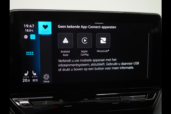 Volkswagen ID.4 77 kWh | Adaptive Cruise | Sfeerverlichting | Stoelverwarming | PDC | DAB | Carplay