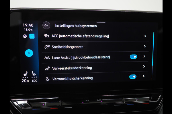 Volkswagen ID.4 77 kWh | Adaptive Cruise | Sfeerverlichting | Stoelverwarming | PDC | DAB | Carplay