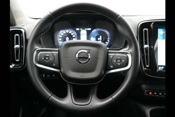 Volvo XC40 T4 Recharge R-Design Plug In Hybrid 211pk Dealer O.H. PHEV | Camera | Sportstoelen Memory | Apple Carplay | Keyless | Navigatie | Virtual | Blis | Cruise Control |