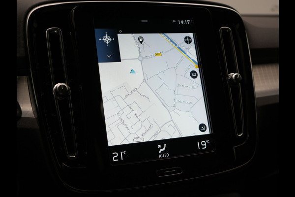 Volvo XC40 T4 Recharge R-Design Plug In Hybrid 211pk Dealer O.H. PHEV | Camera | Sportstoelen Memory | Apple Carplay | Keyless | Navigatie | Virtual | Blis | Cruise Control |