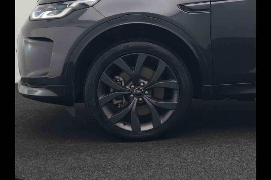 Land Rover Discovery Sport P300e Dynamic SE Plug In Hybrid 300pk Dealer O.H. PHEV | Adaptive Cruise | Meridian Sound | Camera | Lederen Sportstoelen Memory & Verwarmd | Apple Carplay | Keyless | Blis | Stuur Verwarmd | Navigatie | DAB | 20"L.M |
