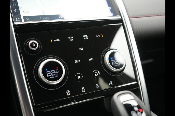 Land Rover Discovery Sport P300e Dynamic SE Plug In Hybrid 300pk Dealer O.H. PHEV | Adaptive Cruise | Meridian Sound | Camera | Lederen Sportstoelen Memory & Verwarmd | Apple Carplay | Keyless | Blis | Stuur Verwarmd | Navigatie | DAB | 20"L.M |