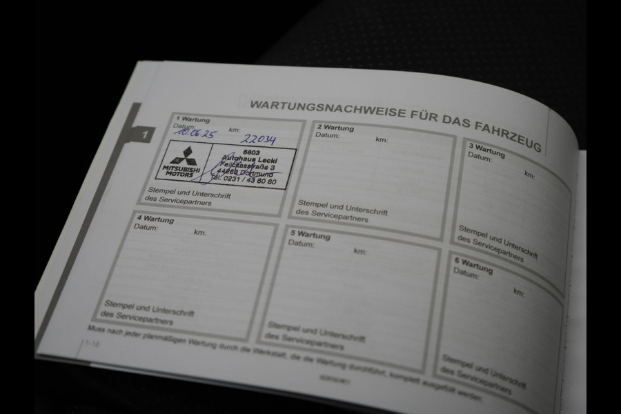 Mitsubishi Eclipse Cross 2.4 Black Edition Plug In Hybrid 188pk PHEV | Trekhaak Afn. | Adaptive Cruise | 360 Camera | Alcantara Sportstoelen Verwarmd | Apple Carplay | Stuur Verwarmd | Navigatie | Keyless | Blis |