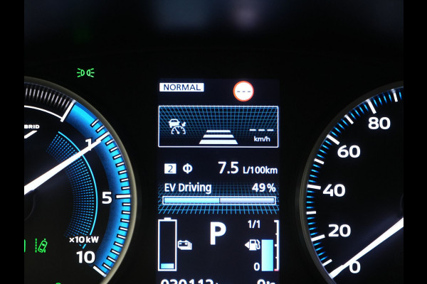 Mitsubishi Eclipse Cross 2.4 Black Edition Plug In Hybrid 188pk PHEV | Trekhaak Afn. | Adaptive Cruise | 360 Camera | Alcantara Sportstoelen Verwarmd | Apple Carplay | Stuur Verwarmd | Navigatie | Keyless | Blis |