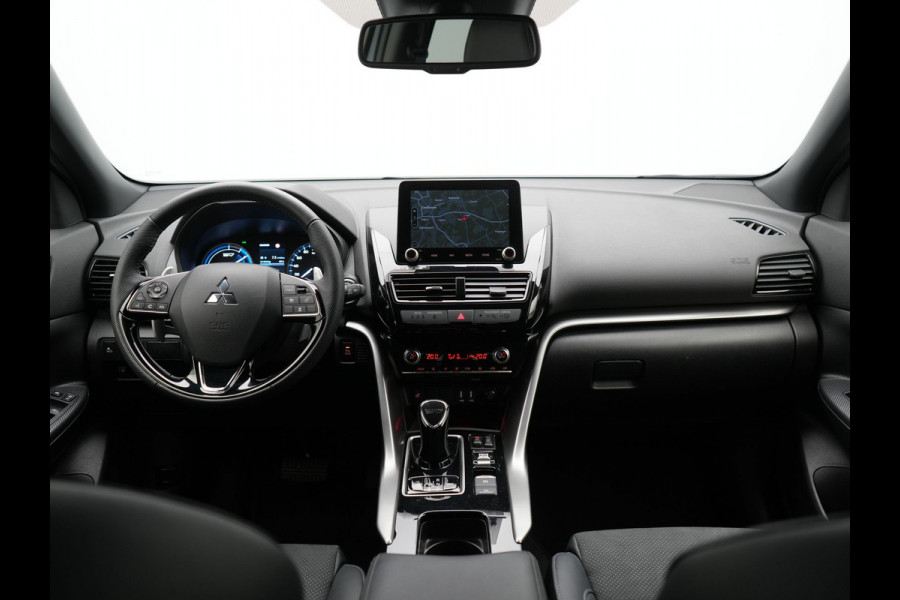 Mitsubishi Eclipse Cross 2.4 Black Edition Plug In Hybrid 188pk PHEV | Trekhaak Afn. | Adaptive Cruise | 360 Camera | Alcantara Sportstoelen Verwarmd | Apple Carplay | Stuur Verwarmd | Navigatie | Keyless | Blis |
