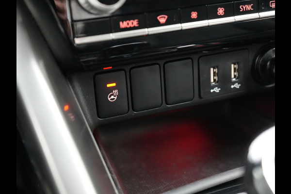 Mitsubishi Eclipse Cross 2.4 Black Edition Plug In Hybrid 188pk PHEV | Trekhaak Afn. | Adaptive Cruise | 360 Camera | Alcantara Sportstoelen Verwarmd | Apple Carplay | Stuur Verwarmd | Navigatie | Keyless | Blis |