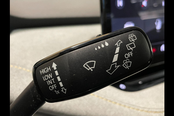 Škoda ENYAQ iV 80|96% SOH|1/2LEDER|PANO|ACC|TREKH.|ELEK.INTER+A-KLEP|STUUR+STOELVERW V+A|CAMERA|CARPLAY|CLIMATE+CRUISE CONTROL|NL|