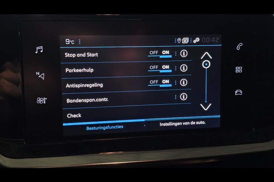 Peugeot 2008 1.2 PureTech Allure Camera | Carplay | Navigatie
