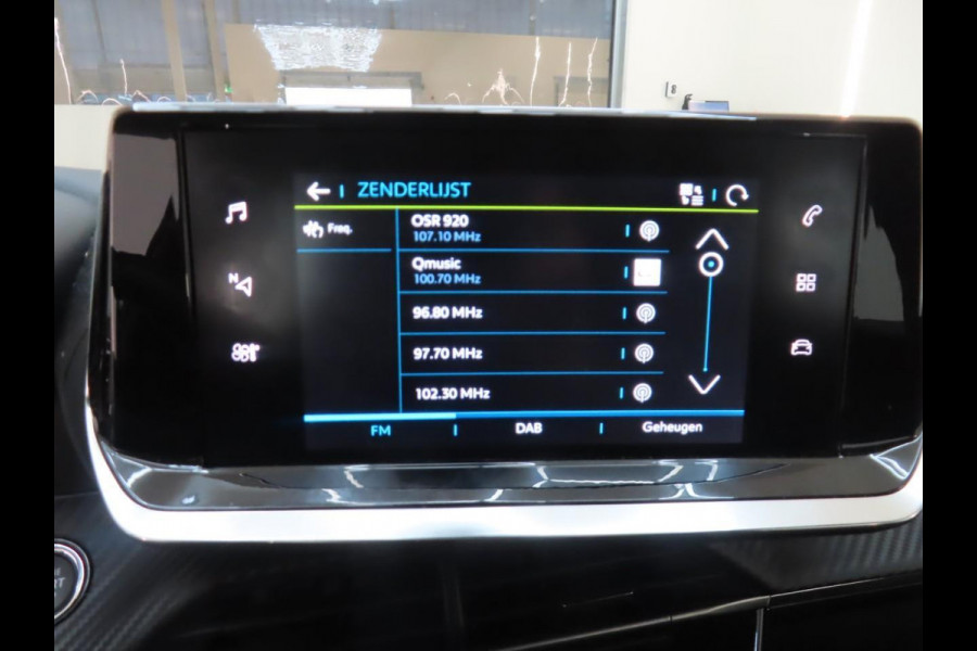 Peugeot e-208 EV Active Pack 50 kWh SOH 100% Airco Navi Carplay Cruise Control PDC Achter Full LED 16" LM Velgen