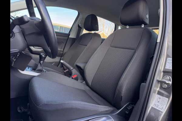 Volkswagen Polo 1.0 TSI Comfortline AppleCarPlay/Navi