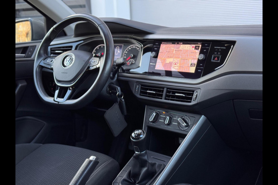 Volkswagen Polo 1.0 TSI Comfortline AppleCarPlay/Navi
