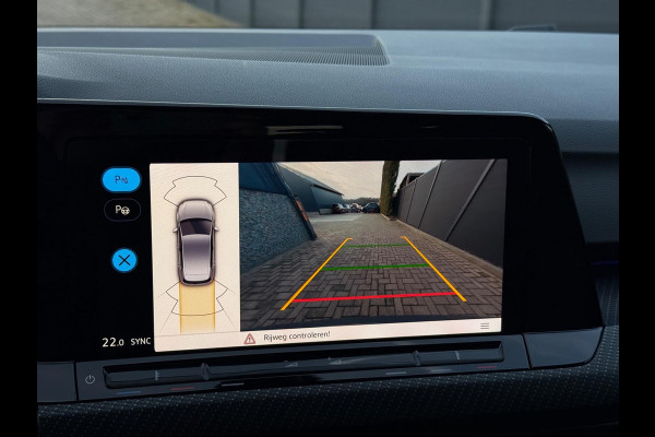 Volkswagen Golf 2.0 TDI GTD Panorama IQ CarPlay HuD