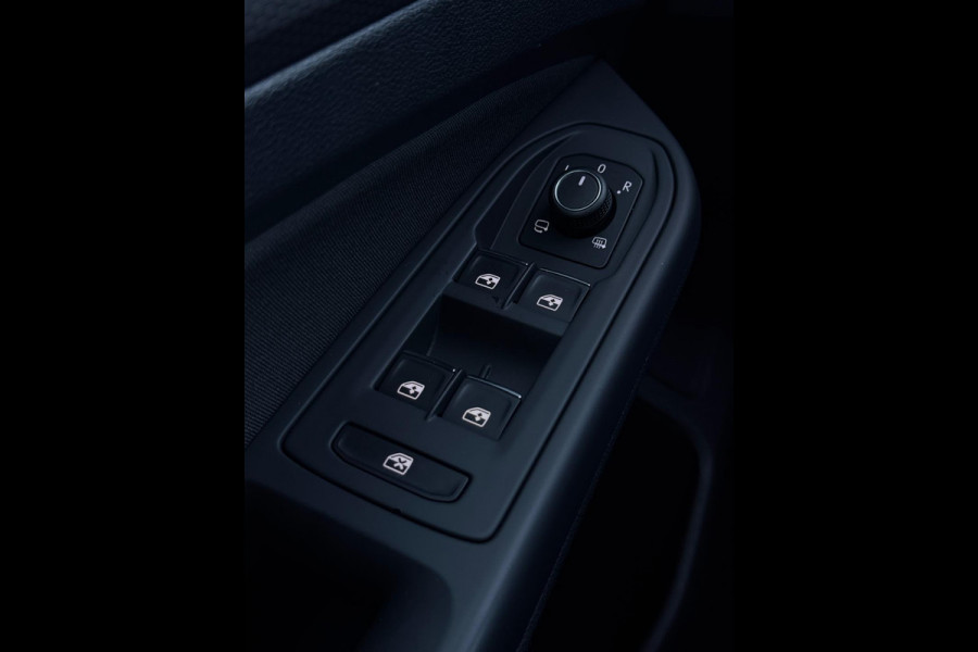 Volkswagen Golf 2.0 TDI GTD Panorama IQ CarPlay HuD