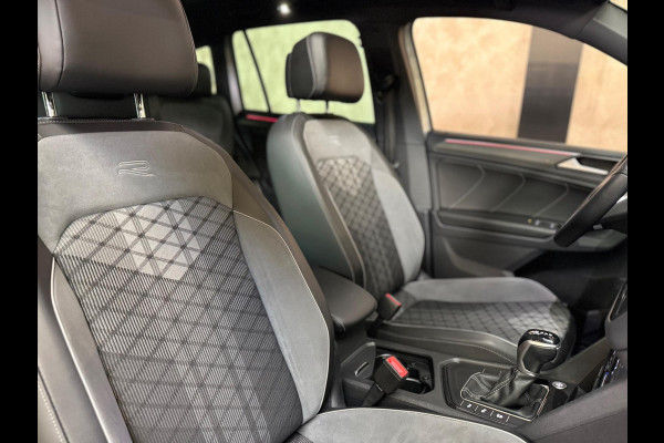 Volkswagen Tiguan 1.5 TSI R-Line Business+ | Pano | Keyless | camera | Sfeerverlichting | ACC | DAB