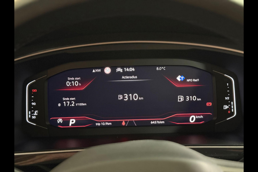 Volkswagen Tiguan 1.5 TSI R-Line Business+ | Pano | Keyless | camera | Sfeerverlichting | ACC | DAB