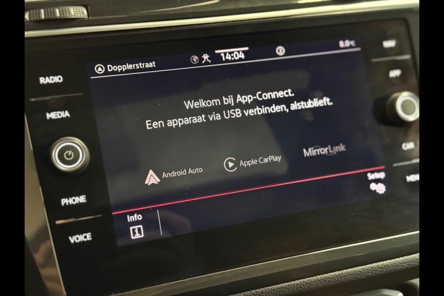 Volkswagen Tiguan 1.5 TSI R-Line Business+ | Pano | Keyless | camera | Sfeerverlichting | ACC | DAB