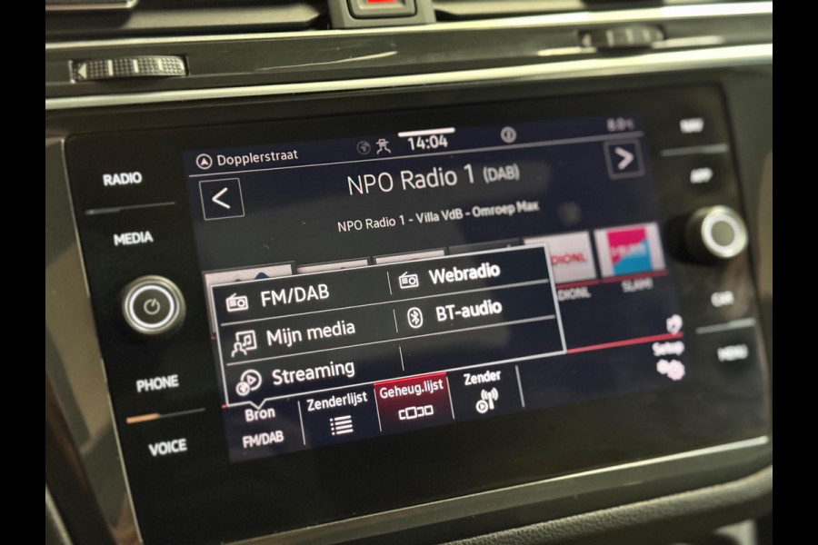 Volkswagen Tiguan 1.5 TSI R-Line Business+ | Pano | Keyless | camera | Sfeerverlichting | ACC | DAB