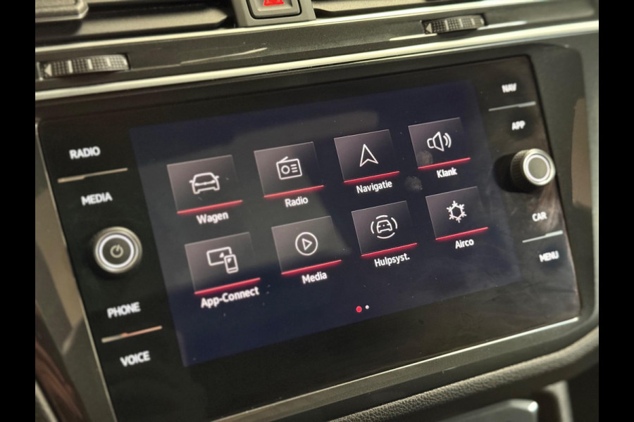 Volkswagen Tiguan 1.5 TSI R-Line Business+ | Pano | Keyless | camera | Sfeerverlichting | ACC | DAB