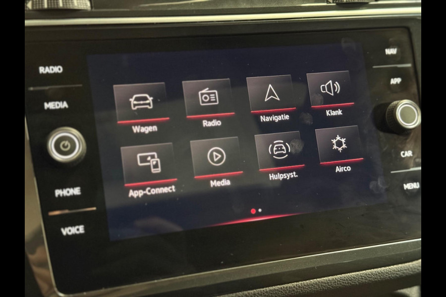 Volkswagen Tiguan 1.5 TSI R-Line Business+ | Pano | Keyless | camera | Sfeerverlichting | ACC | DAB