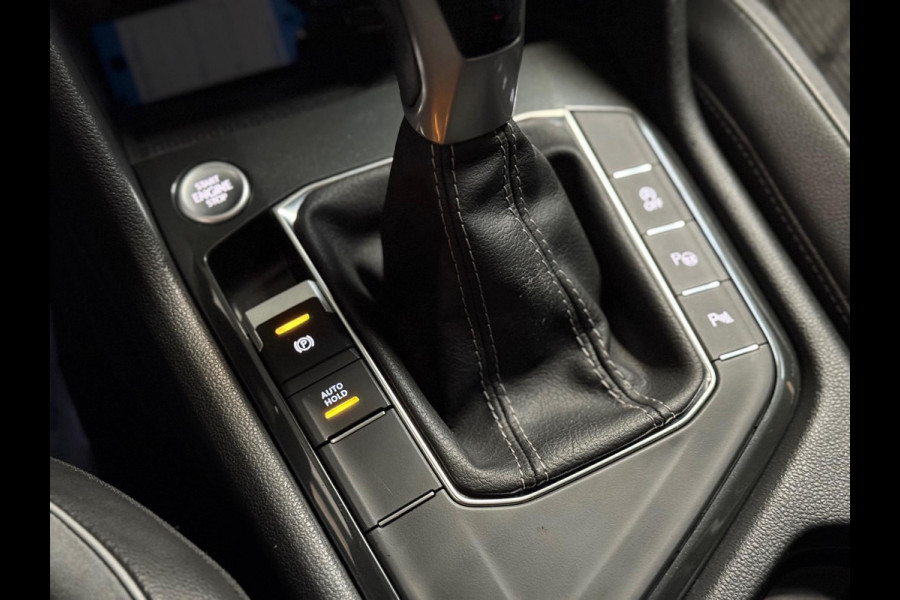 Volkswagen Tiguan 1.5 TSI R-Line Business+ | Pano | Keyless | camera | Sfeerverlichting | ACC | DAB