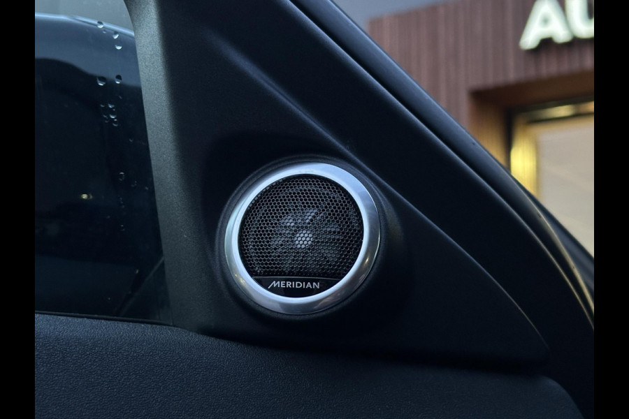 Land Rover Range Rover Evoque 2.0 P300 AWD R-Dynamic HSE Adapt. Cruise Virtual Dash Matrix LED Two Tone Leder Meridian Keyless